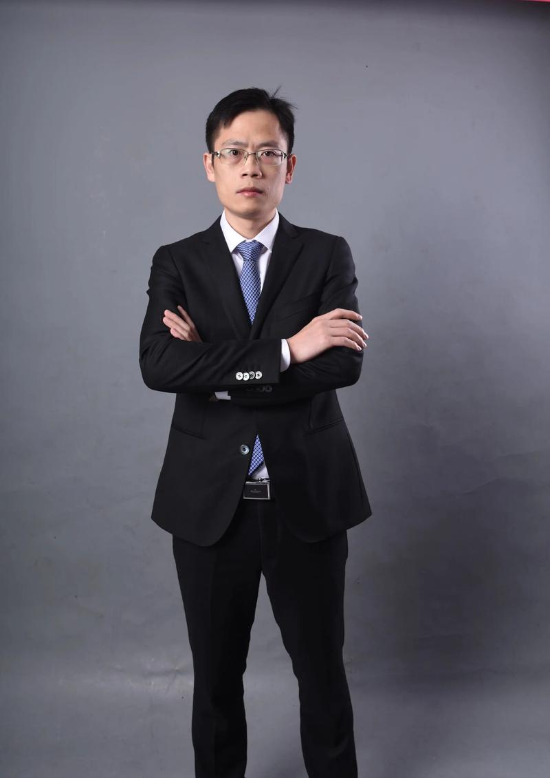 胡颜意 创意策略总监